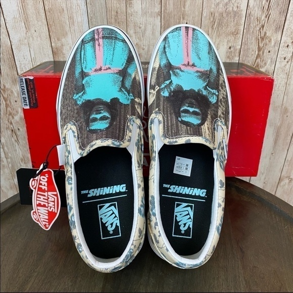 Vans x House of Terror The Shining Classic Slip on Sneaker Size 5 Women - Picture 4 of 12